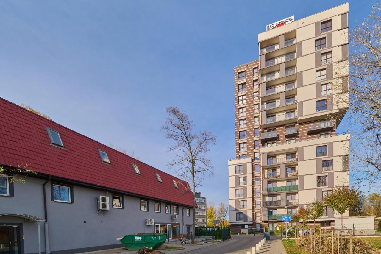 Apartment Wroclaw Krakowska With Balcony And Free Garage By Noclegi Renters Bagian luar foto